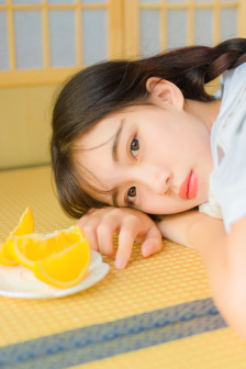 王菲发短信斥责李亚鹏